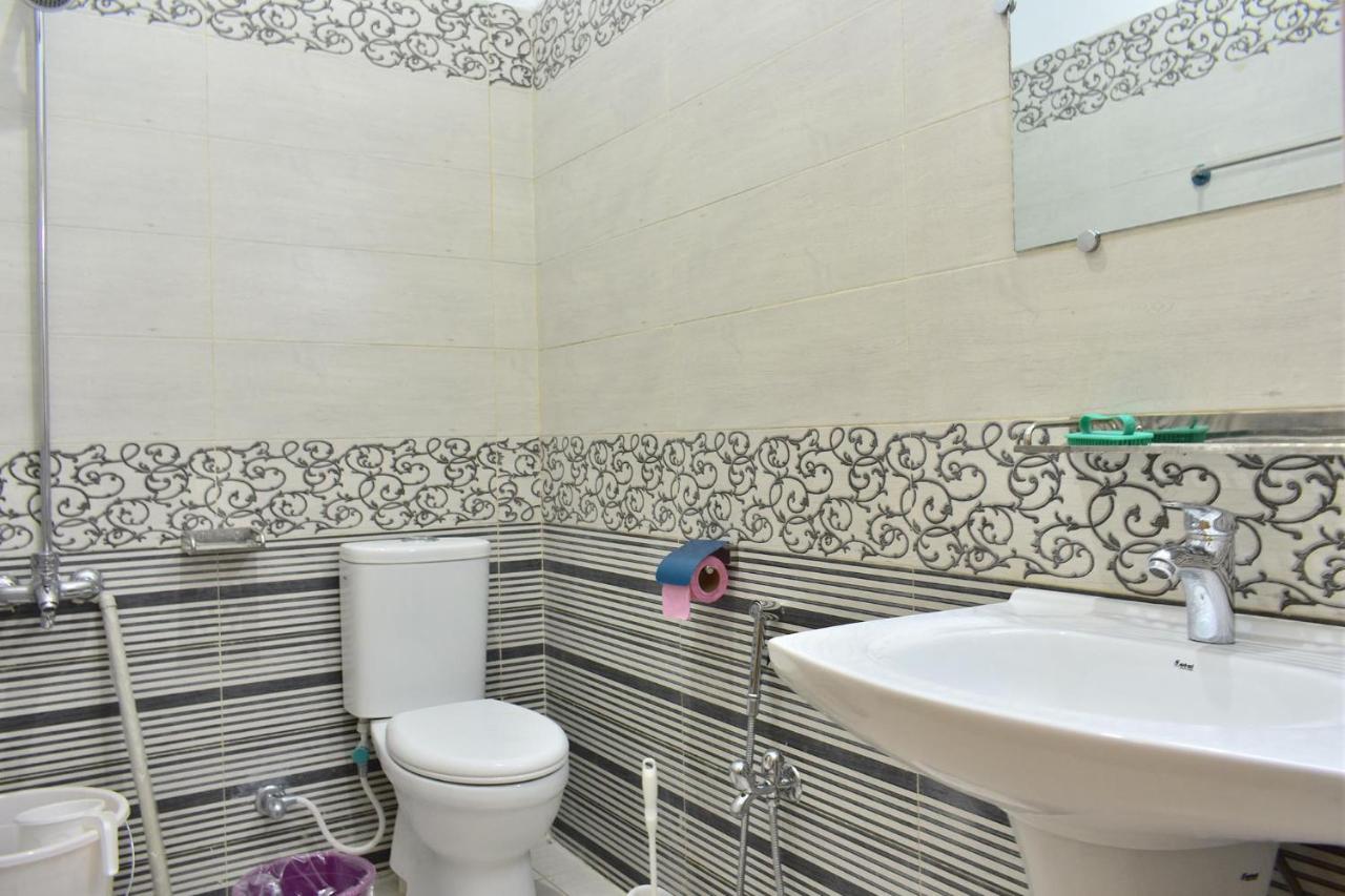 Swat Guest House Mingora Ngoại thất bức ảnh